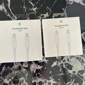 Apple - Thunderbolt cable - 2 and .5